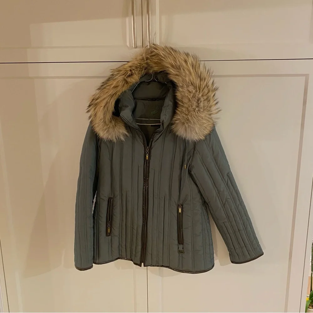 Puffer jacket - Picture 1 of 11